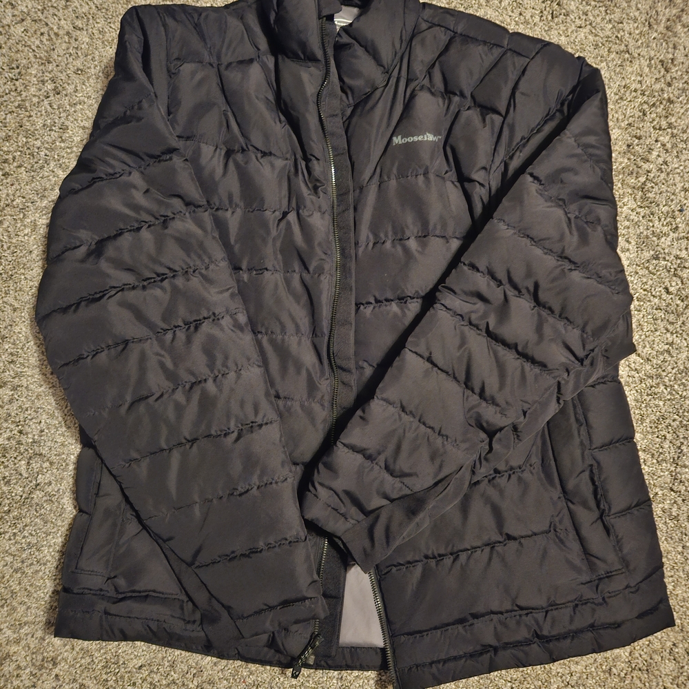 Moosejaw Men's Dark Puffer Jacket